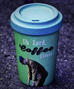 外出先でのケアに役立つアイテムは？